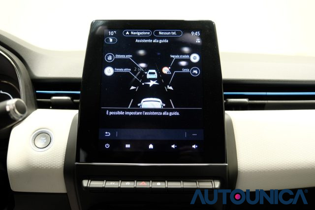 RENAULT Clio usata, con Sensore di pioggia