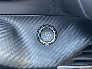 PEUGEOT 208 usata, con Touch screen
