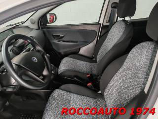 LANCIA Ypsilon usata, con Luci diurne