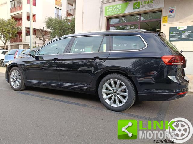 VOLKSWAGEN Passat Variant usata, con Airbag