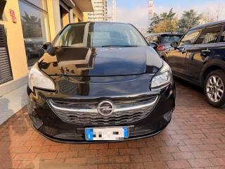 OPEL Corsa usata, con Airbag