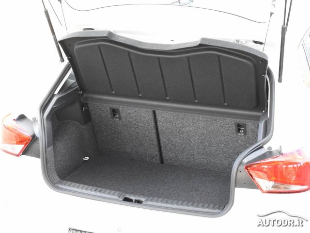 SEAT Ibiza usata, con Apple CarPlay