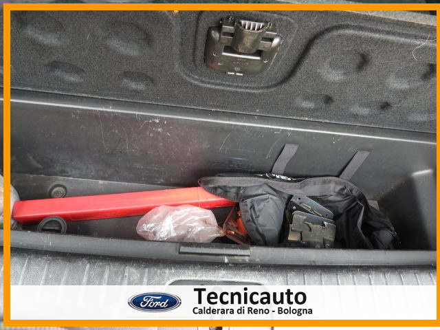 CHEVROLET Orlando usata 25
