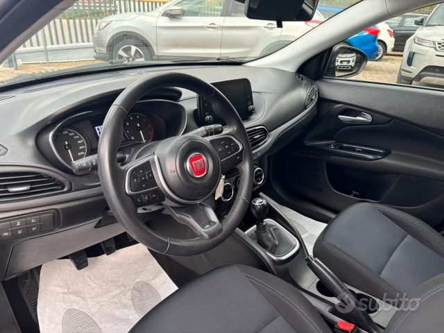 FIAT Tipo usata, con Sensori di parcheggio posteriori