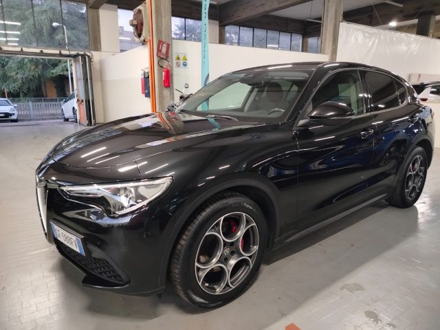 ALFA ROMEO Stelvio usata, con Autoradio