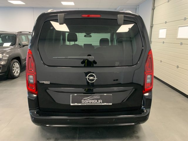 OPEL Combo Life usata, con Volante multifunzione