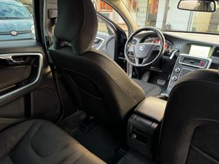 VOLVO V60 usata 24