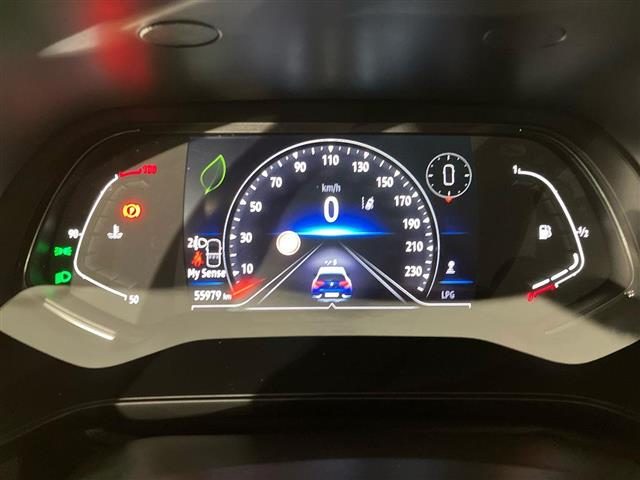 RENAULT Captur usata, con Bracciolo