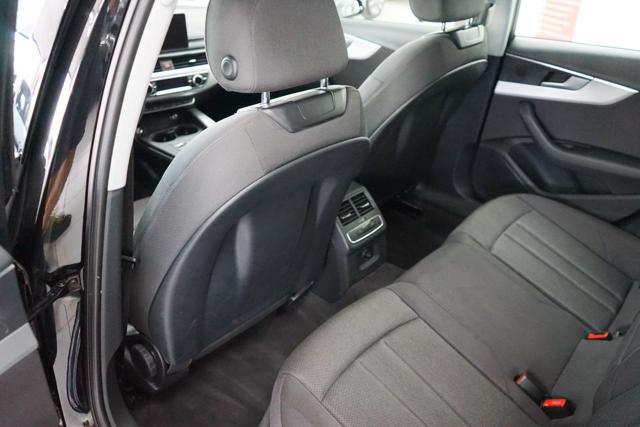 AUDI A4 usata, con Bluetooth