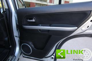 SUZUKI Grand Vitara usata, con Sedile posteriore sdoppiato