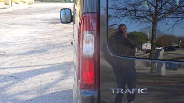 RENAULT Trafic usata, con Start/Stop Automatico