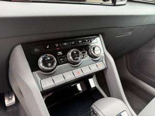 SKODA Karoq usata, con Gancio traino
