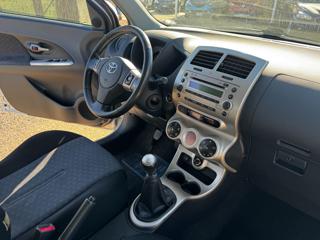 TOYOTA Urban Cruiser usata 24