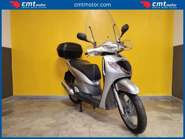 HONDA SH 150 usata 1