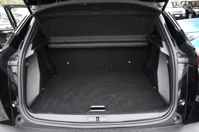 PEUGEOT 2008 usata, con Fendinebbia