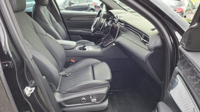 MASERATI Grecale usata, con Trazione integrale