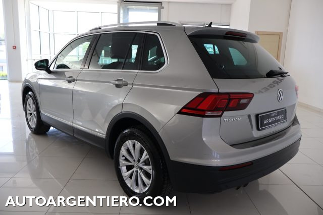 VOLKSWAGEN Tiguan usata, con Airbag laterali