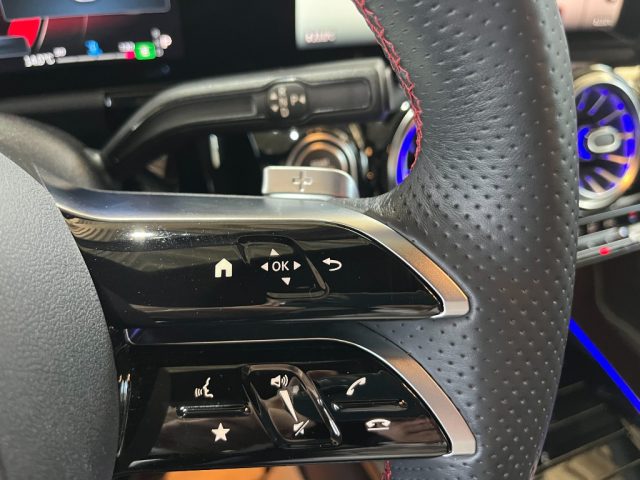 MERCEDES-BENZ GLA 200 usata, con Volante in pelle