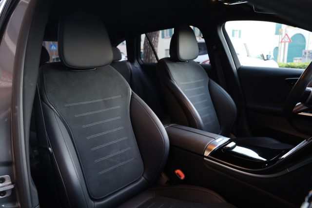 MERCEDES-BENZ C 300 usata 156