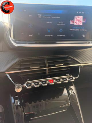 PEUGEOT 208 usata, con Volante in pelle