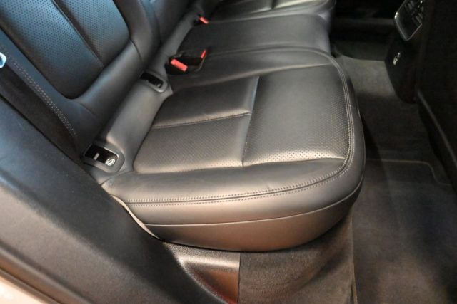 PORSCHE Macan usata 143