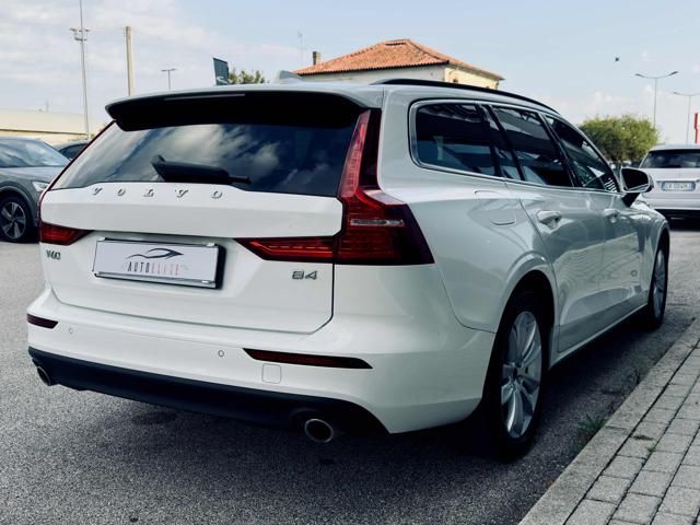 VOLVO V60 usata, con USB