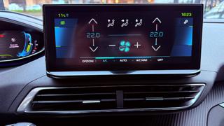PEUGEOT 3008 usata, con Touch screen