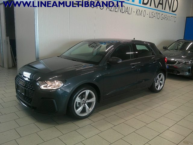 AUDI A1 usata, con Autoradio