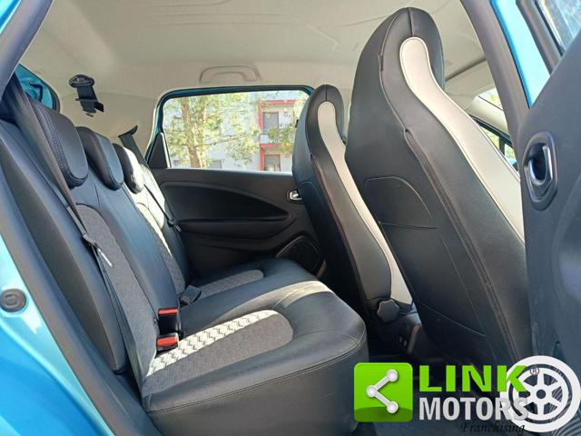 RENAULT ZOE usata, con Autoradio