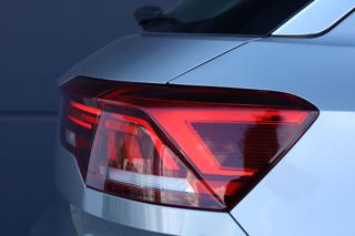 VOLKSWAGEN T-Roc usata, con Luci diurne