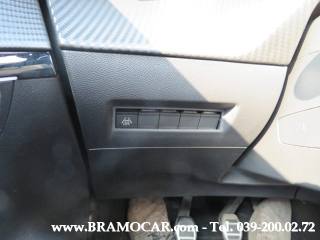 PEUGEOT 208 usata, con Servosterzo