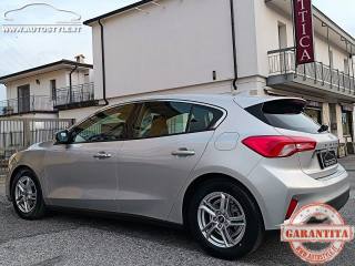 FORD Focus usata, con Fari di profondità antiabbagliamento