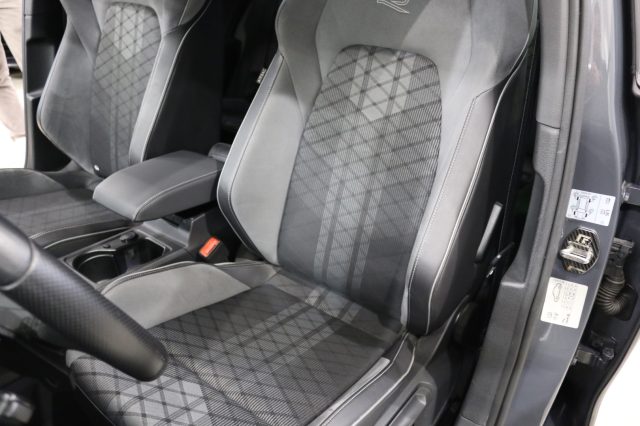 VOLKSWAGEN Golf usata, con Climatizzatore