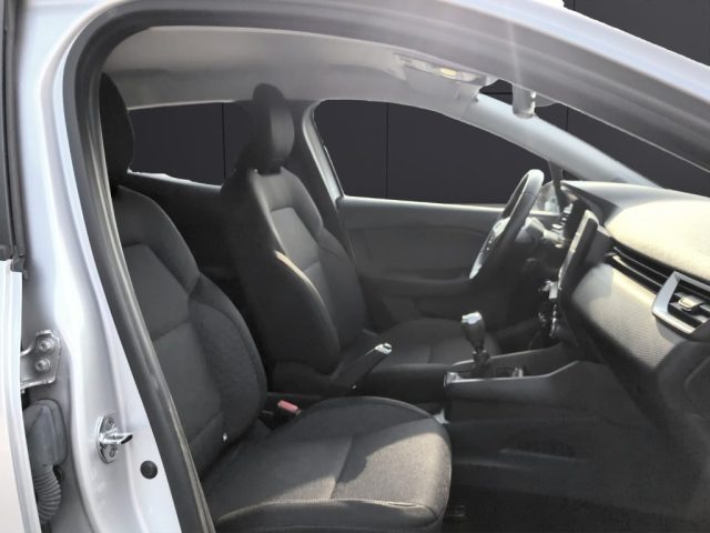 RENAULT Clio usata, con Fari LED
