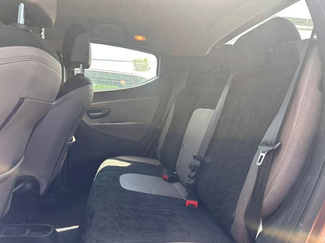 LANCIA Ypsilon usata, con Climatizzatore