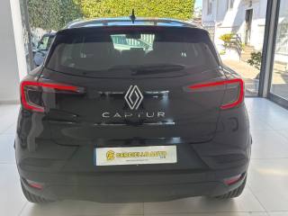 RENAULT Captur usata, con Lettore CD