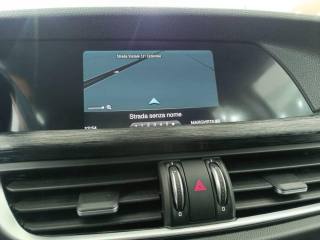 ALFA ROMEO Stelvio usata, con Servosterzo