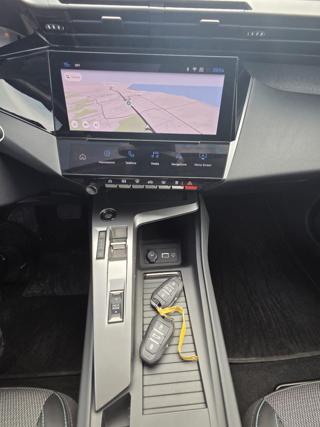 PEUGEOT 308 usata, con Controllo trazione
