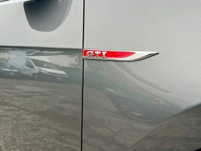 VOLKSWAGEN Golf GTI usata, con Fari LED