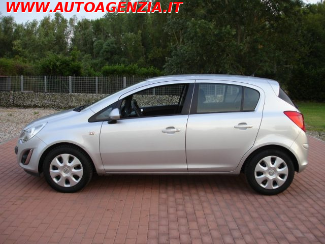 OPEL Corsa usata 1