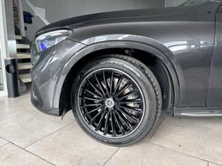 MERCEDES-BENZ GLC 300 usata, con Controllo automatico clima