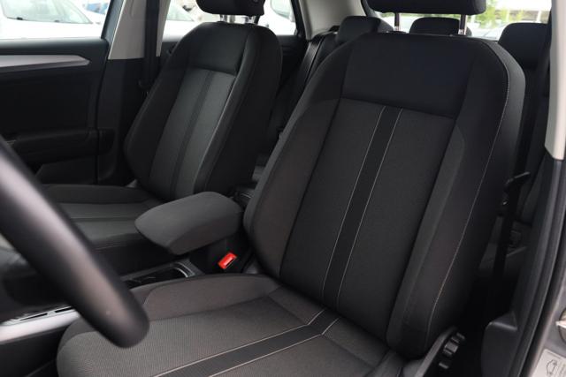 VOLKSWAGEN T-Roc usata, con Autoradio