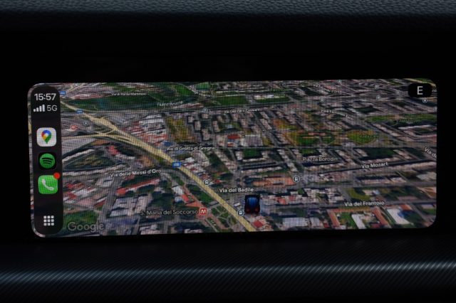 ALFA ROMEO Stelvio usata, con Autoradio digitale