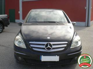 MERCEDES-BENZ B 200 usata, con Airbag