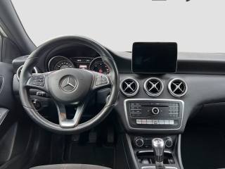 MERCEDES-BENZ A 180 usata 8
