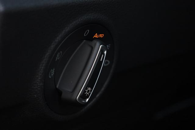VOLKSWAGEN T-Roc usata, con Park Distance Control