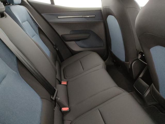 VOLVO EX30 usata, con Sedile posteriore sdoppiato