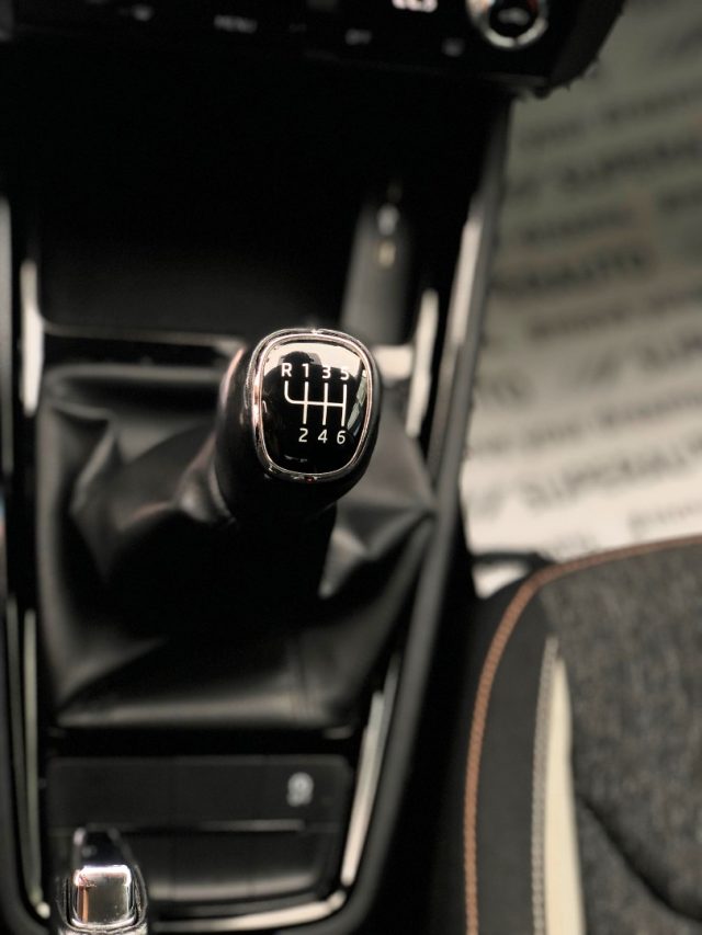 SKODA Kamiq usata, con Isofix