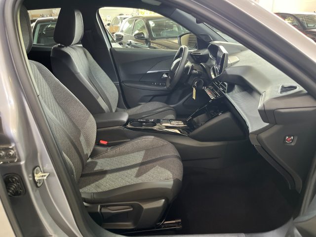 PEUGEOT 2008 usata, con Touch screen