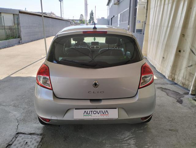 RENAULT Clio usata, con Alzacristalli elettrici